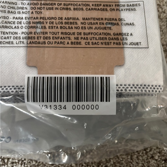 Oreck Brand Odor Eliminating Upright Vacuum Bags 8 Pack CCPK80H Type CC SEALED - Picture 3 of 4